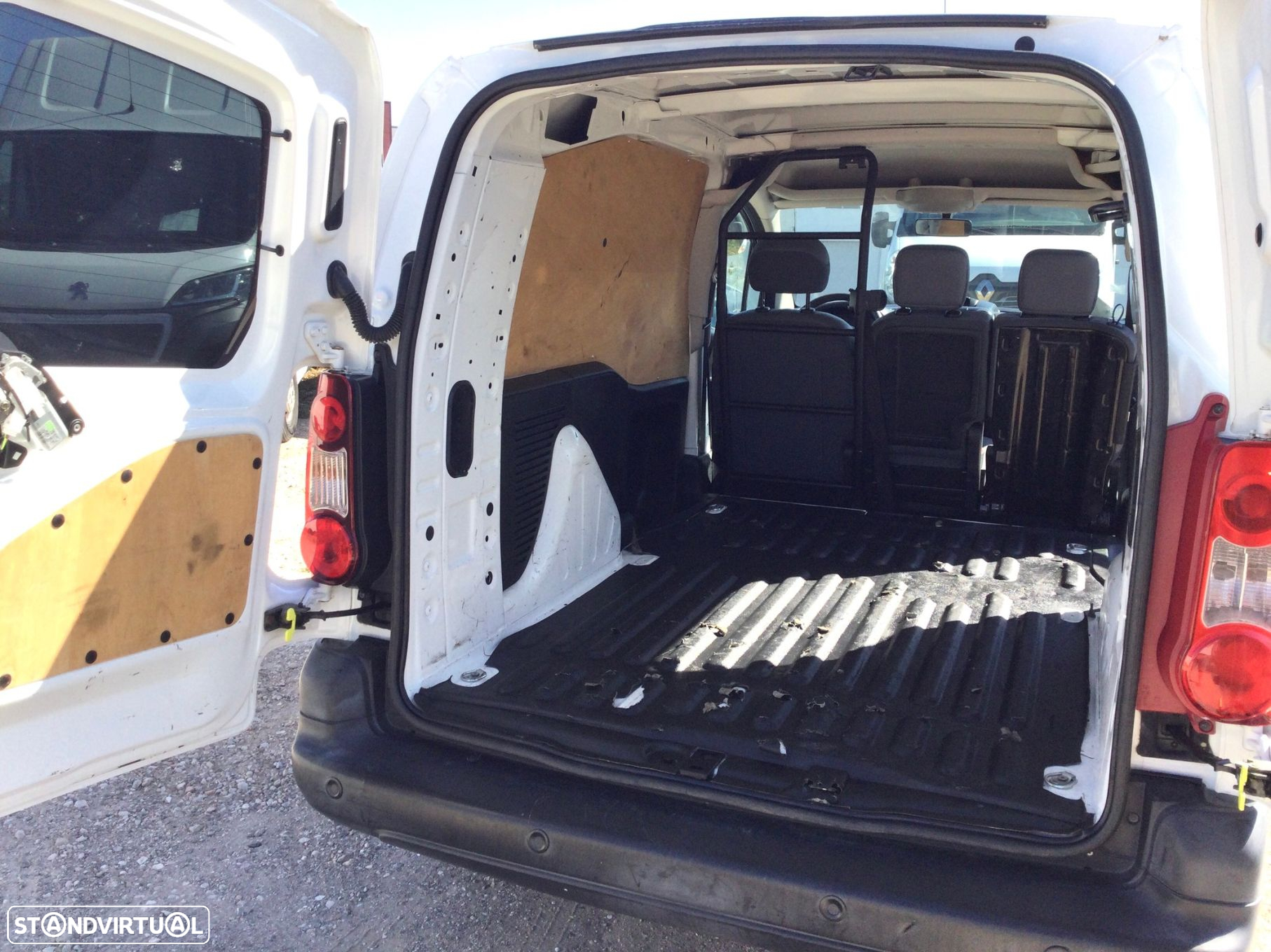 Citroën Berlingo 1.6 BlueHDi L2 3L - 5