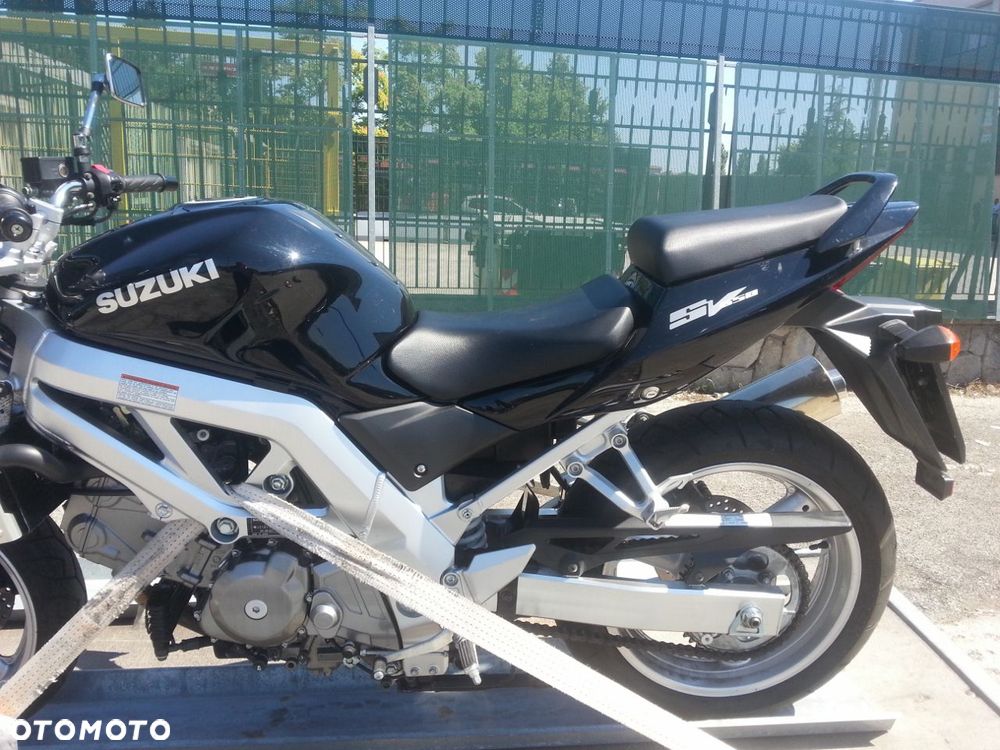 Suzuki SV - 18
