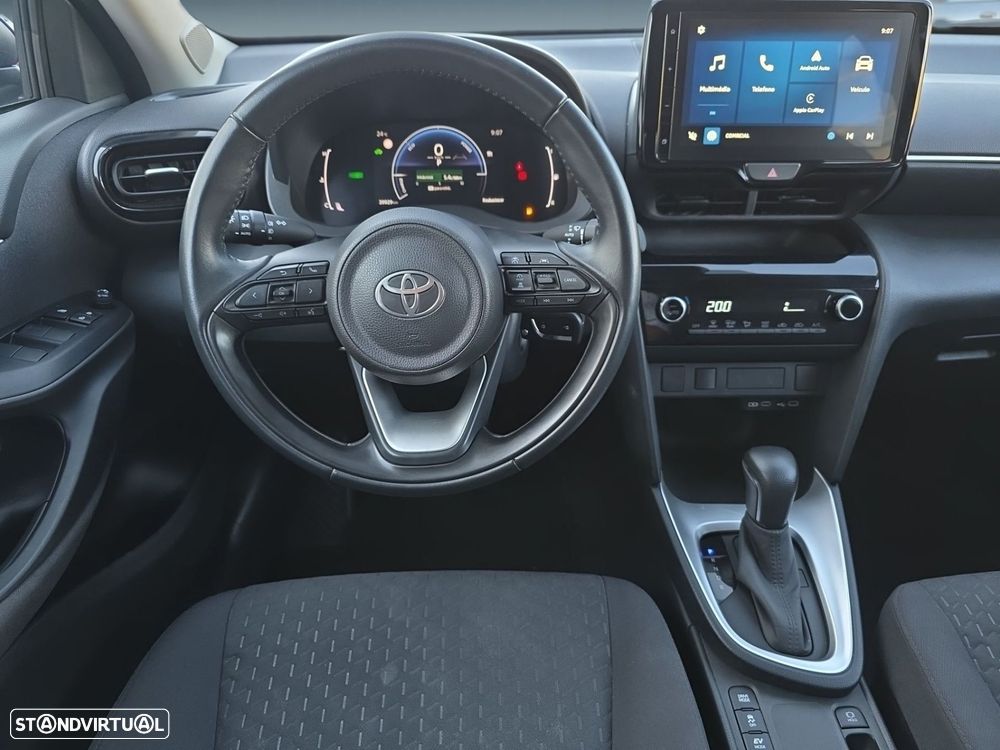 Toyota Yaris Cross 1.5 Hybrid Comfort Plus - 13