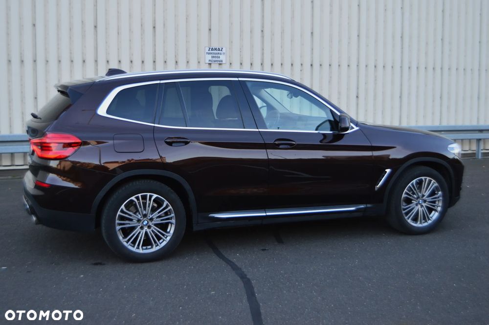 BMW X3 xDrive20i GPF Luxury Line - 10