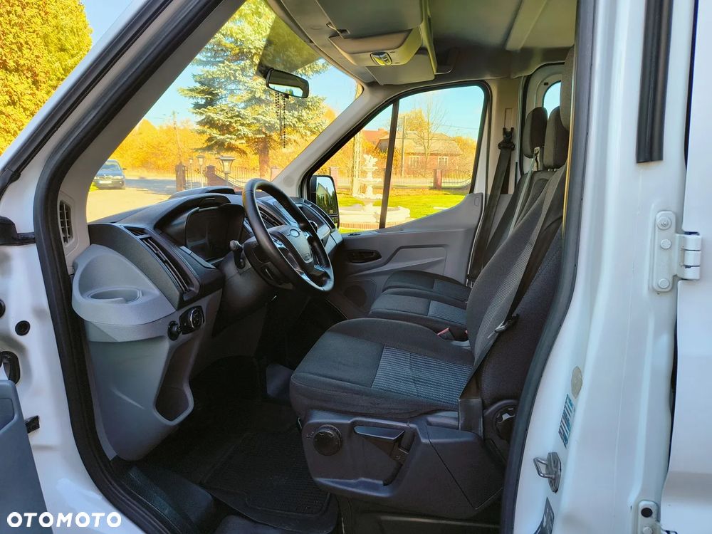 Ford TRANSIT - 11