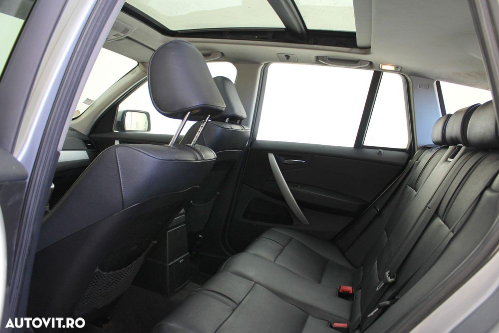 BMW X3 2.0d - 9