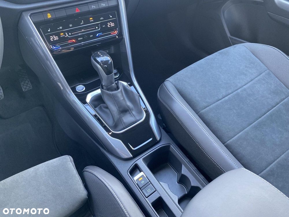 Volkswagen T-Roc - 15
