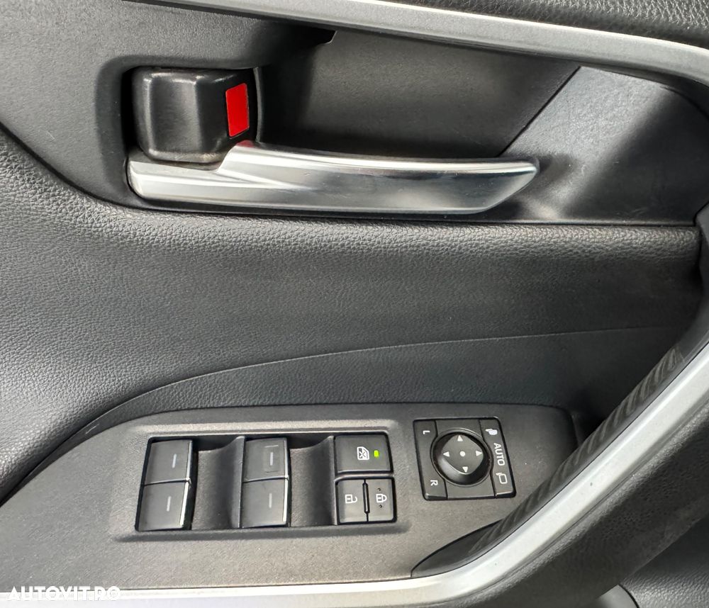 Toyota RAV4 2.5 4x4 Hybrid Black Edition - 16