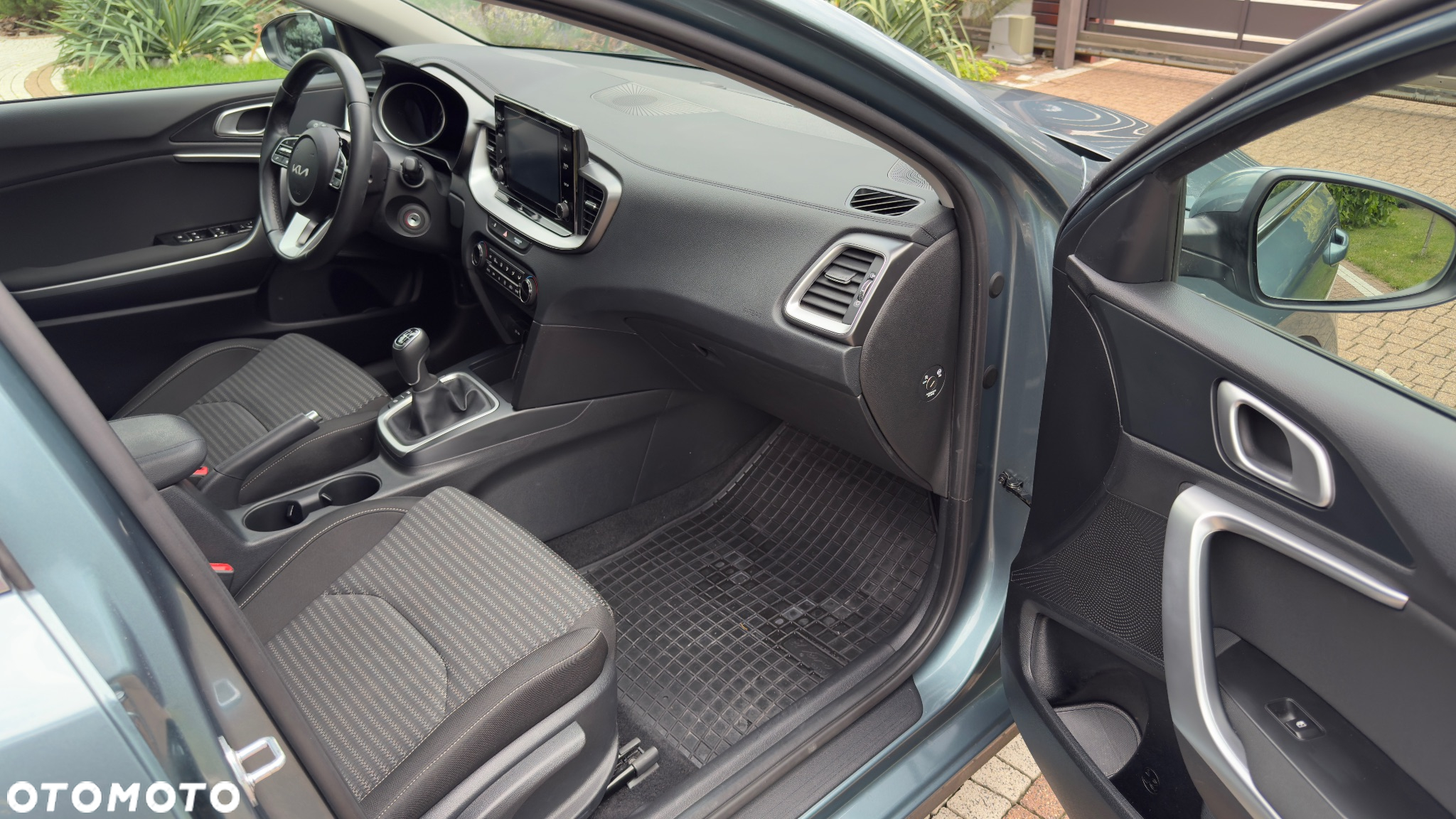 Kia Ceed 1.5 T-GDI M - 20
