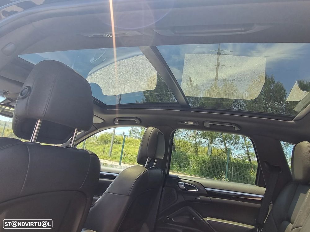 Porsche Cayenne S E-Hybrid - 21