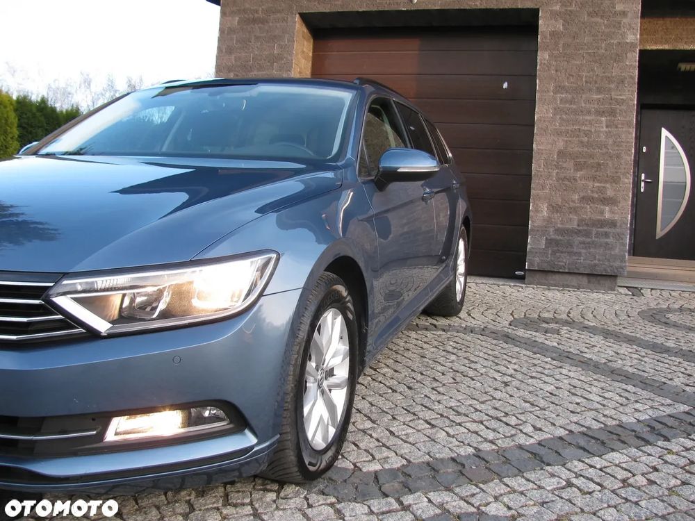 Volkswagen Passat 2.0 TDI SCR DSG Comfortline - 31