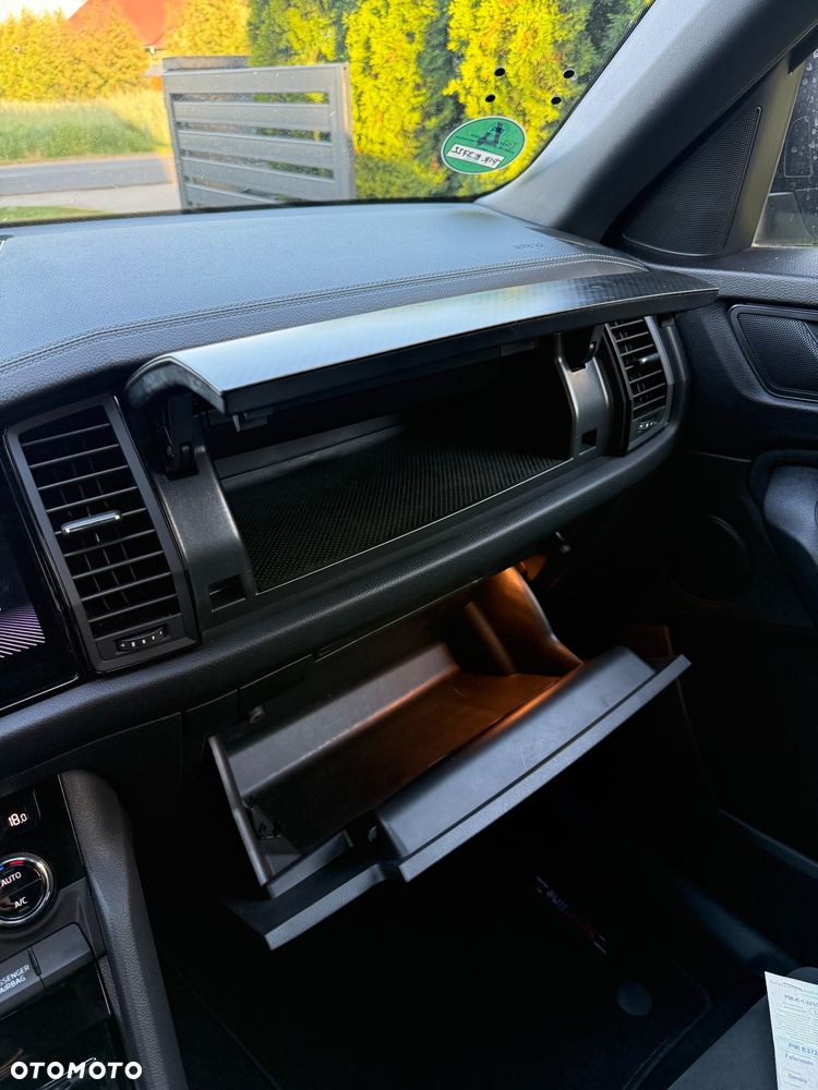 Skoda Kodiaq 2.0 TDI 4x4 DSG Sportline - 30
