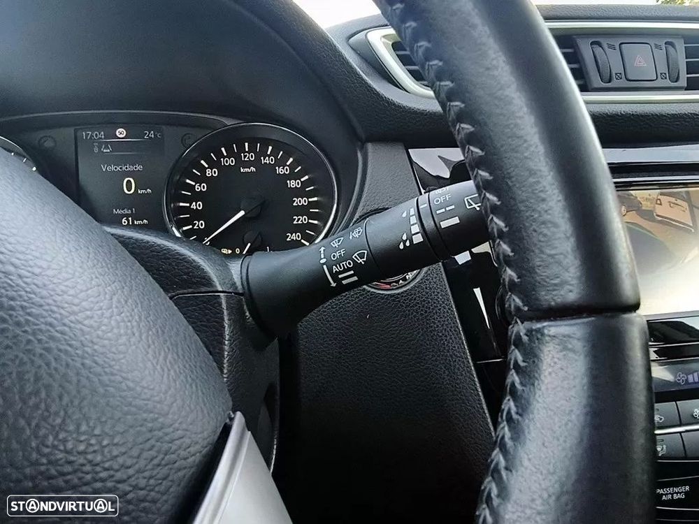 Nissan Qashqai 1.5 dCi N-Connecta RS+PS — fotografia 30