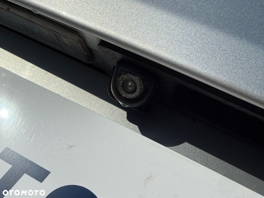 Kia Sportage 2.0 CRDI M - 9