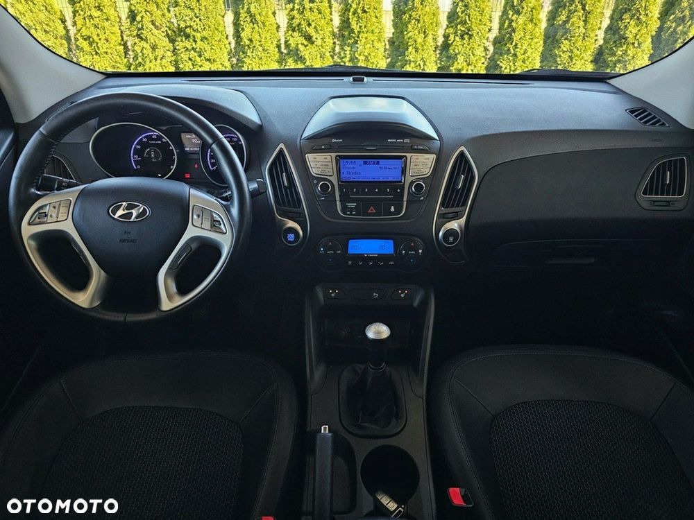 Hyundai ix35 2.0 2WD Style - 19