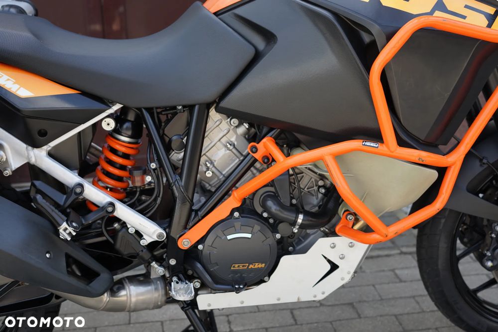 KTM Adventure - 12