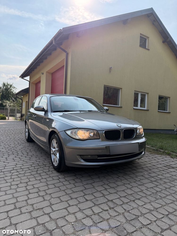 BMW Seria 1 118i Edition Sport - 17