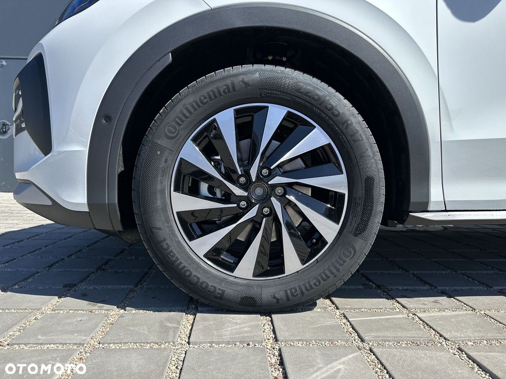 Volkswagen T-Roc - 18