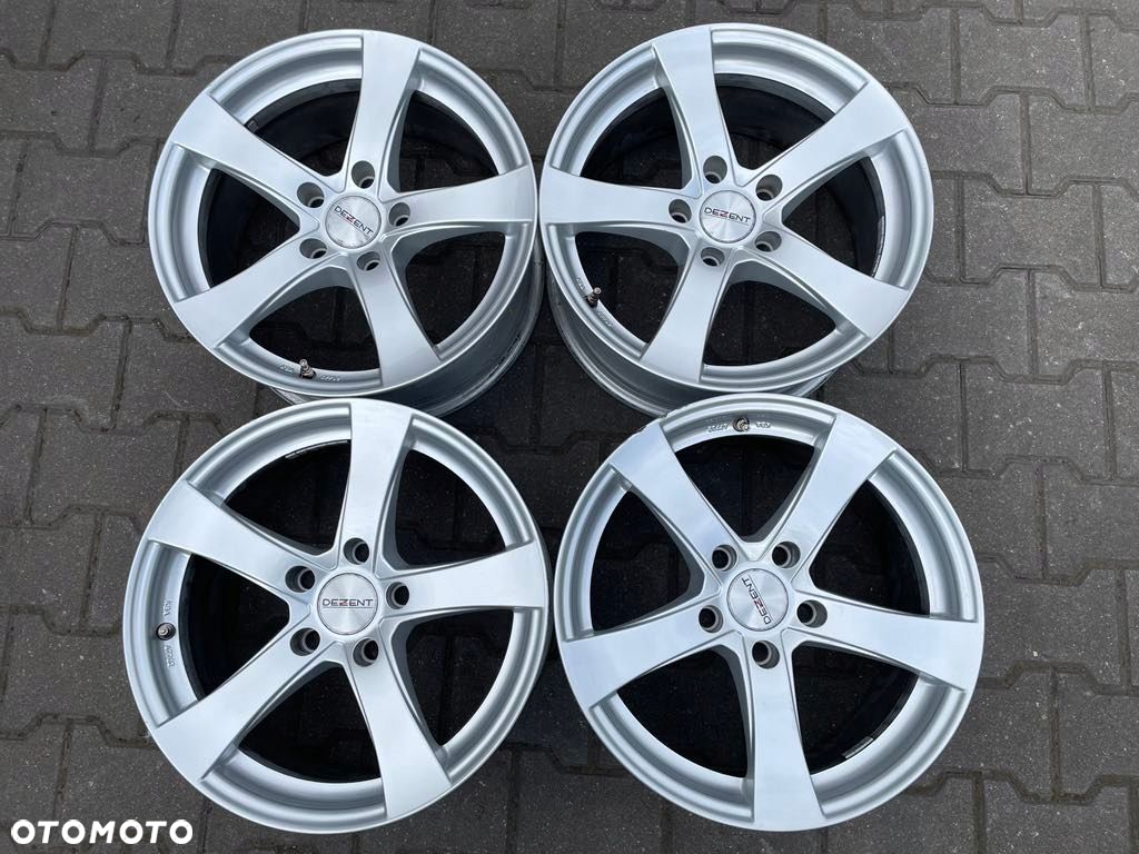 Felgi aluminiowe Dezent RE 8.0" x 17" 5x120 ET 30 - BMW - 2