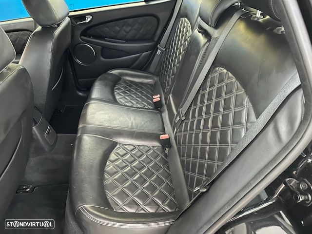 Jaguar X-Type SW 2.2 D Executive Aut. - 11