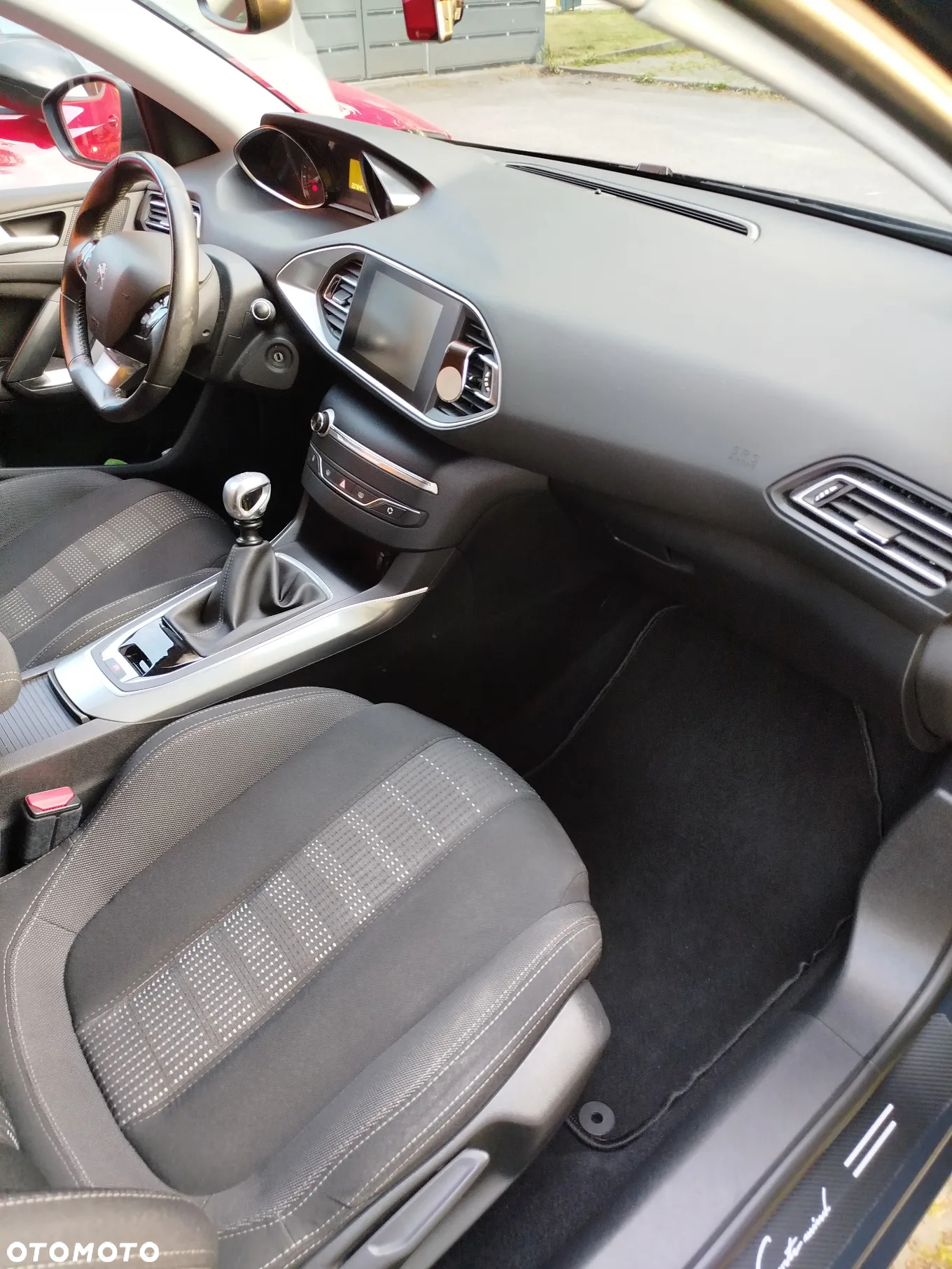 Peugeot 308 SW 1.6 e-HDi Allure S&S - 10