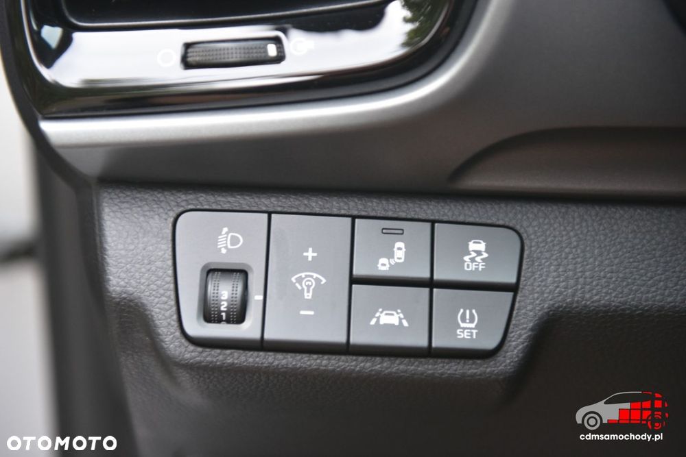 Kia Stonic - 33