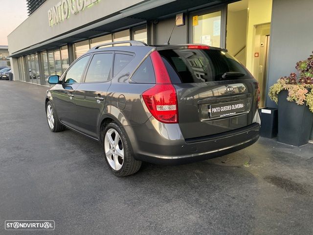 Kia Ceed SW 1.6 CRDi TX Sport - 7