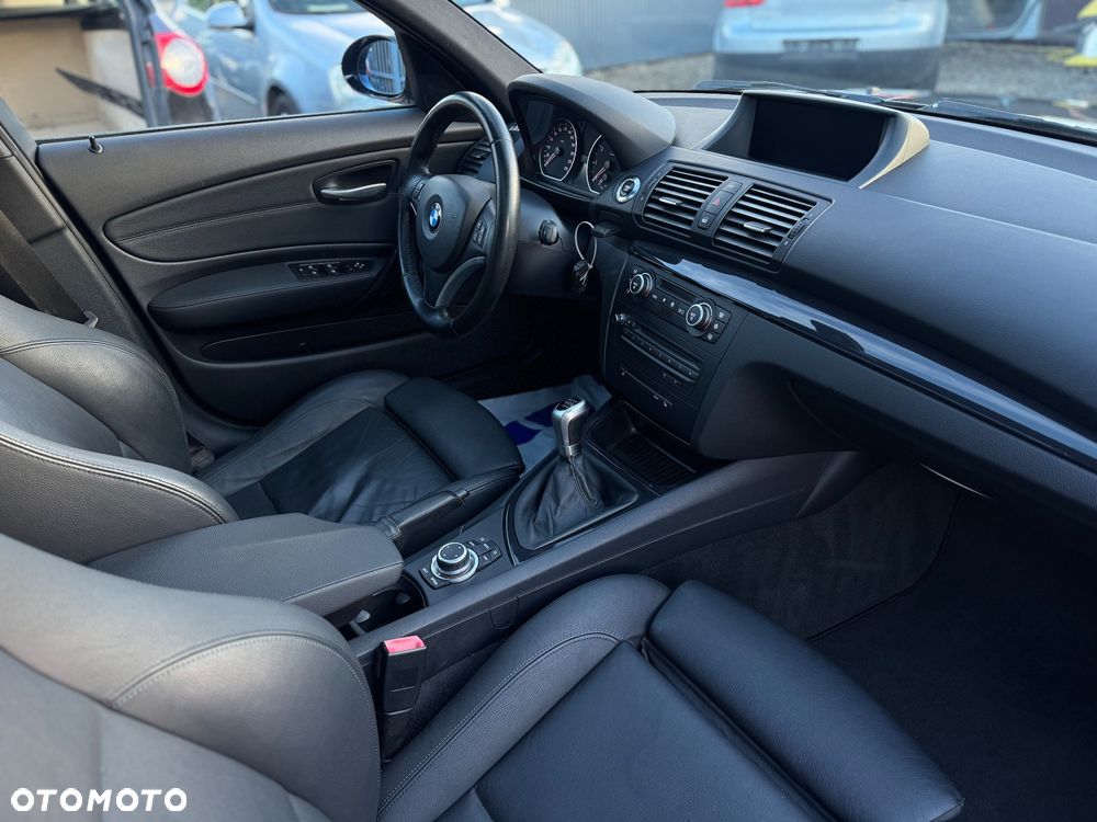 BMW Seria 1 118i Edition Sport - 15
