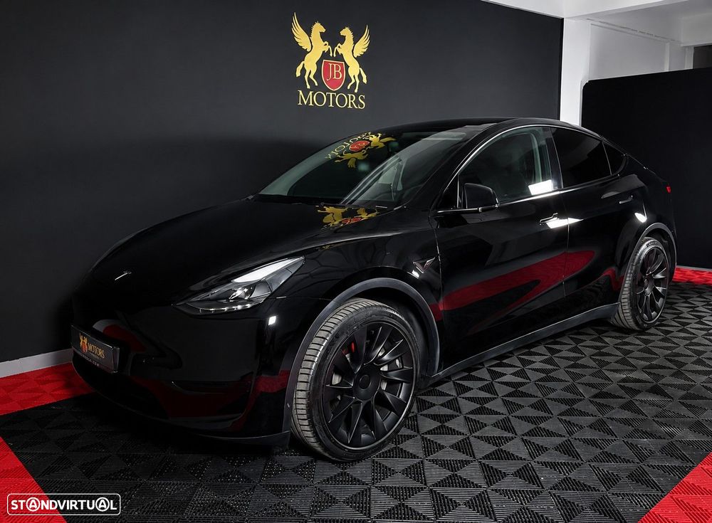 Tesla Model Y Standard - 3