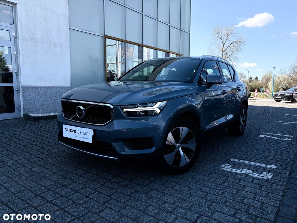 Volvo XC 40 T3 Momentum Pro - 1