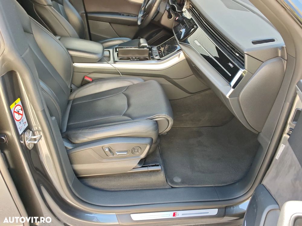 Audi Q8 - 20