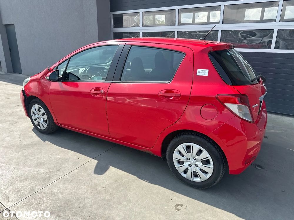 Toyota Yaris 1.0 Terra - 5