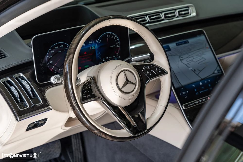 Mercedes-Benz S 580 e - 12