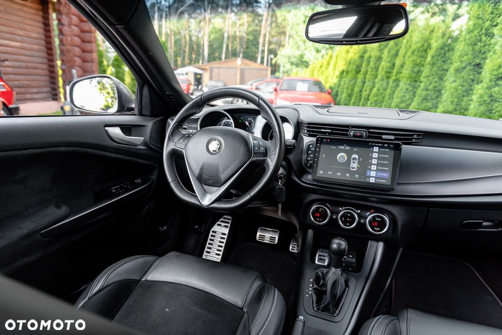 Alfa Romeo Giulietta 1750 TBi QV TCT - 26