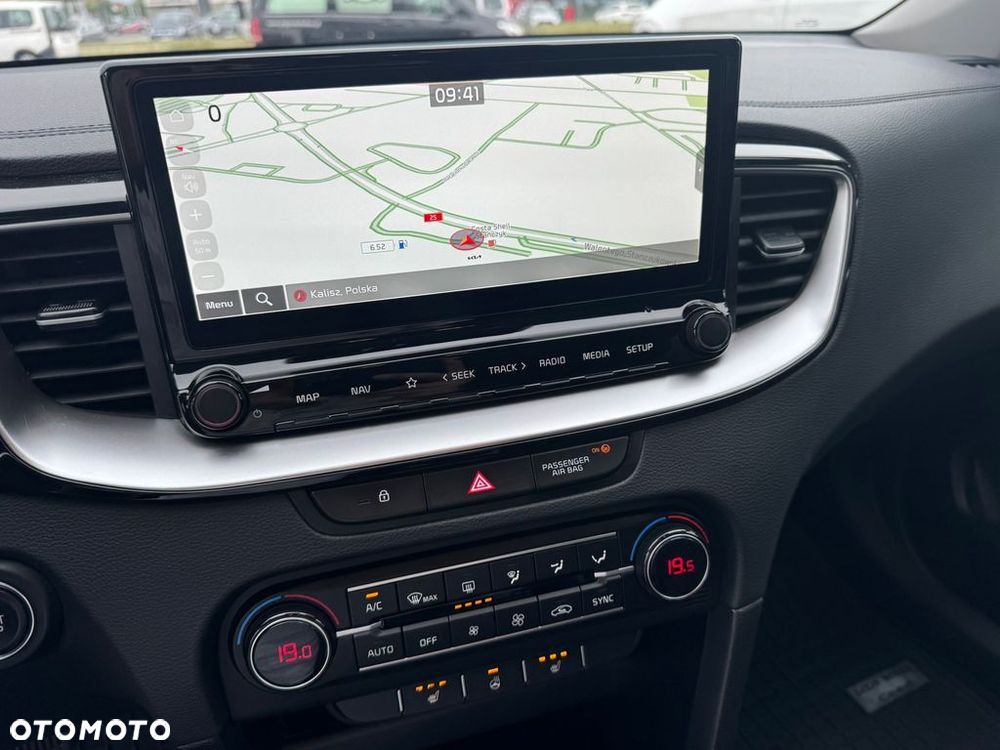 Kia Ceed 1.5 T-GDI Tribute DCT - 12