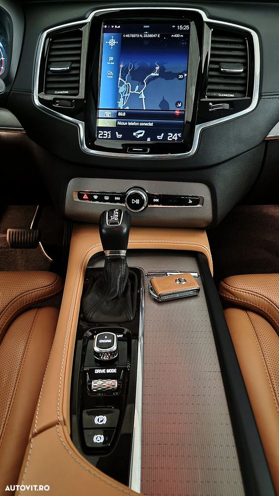 Volvo XC 90 D5 AWD Geartronic Inscription - 23
