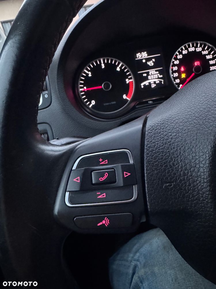 Volkswagen Polo 1.6 TDI DPF BlueMot Highline - 14