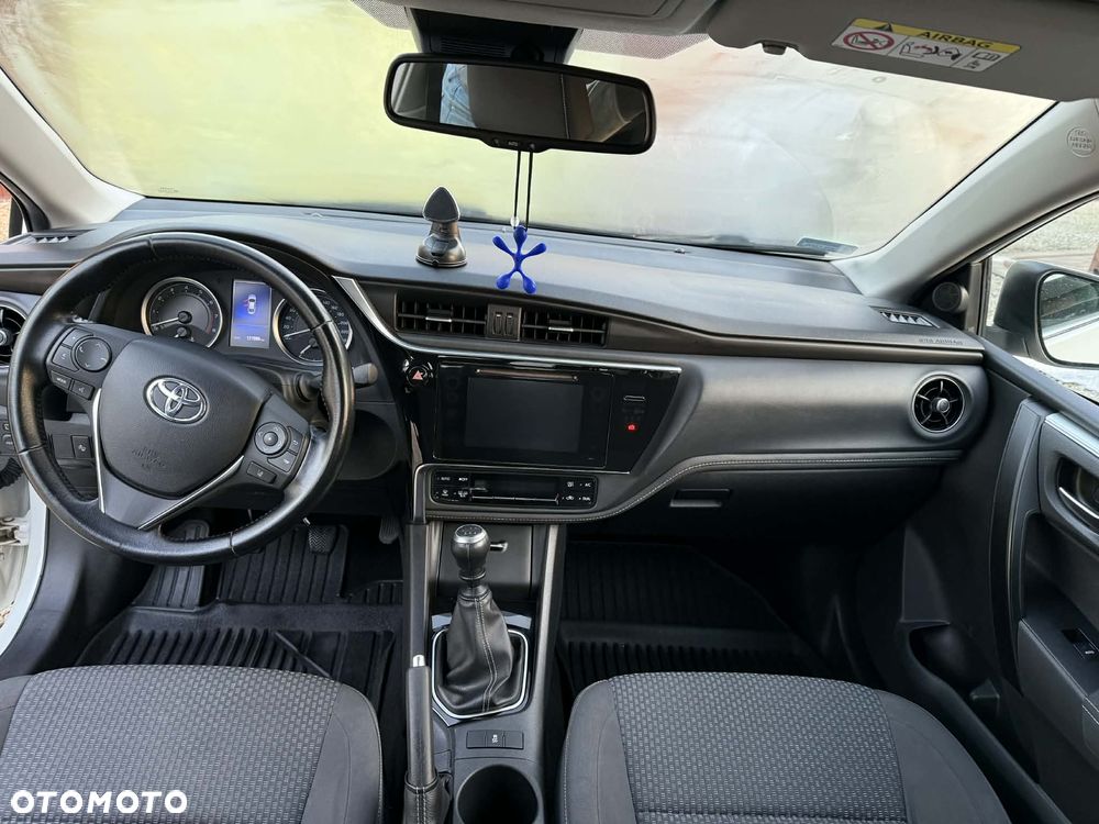 Toyota Corolla 1.6 Active - 4
