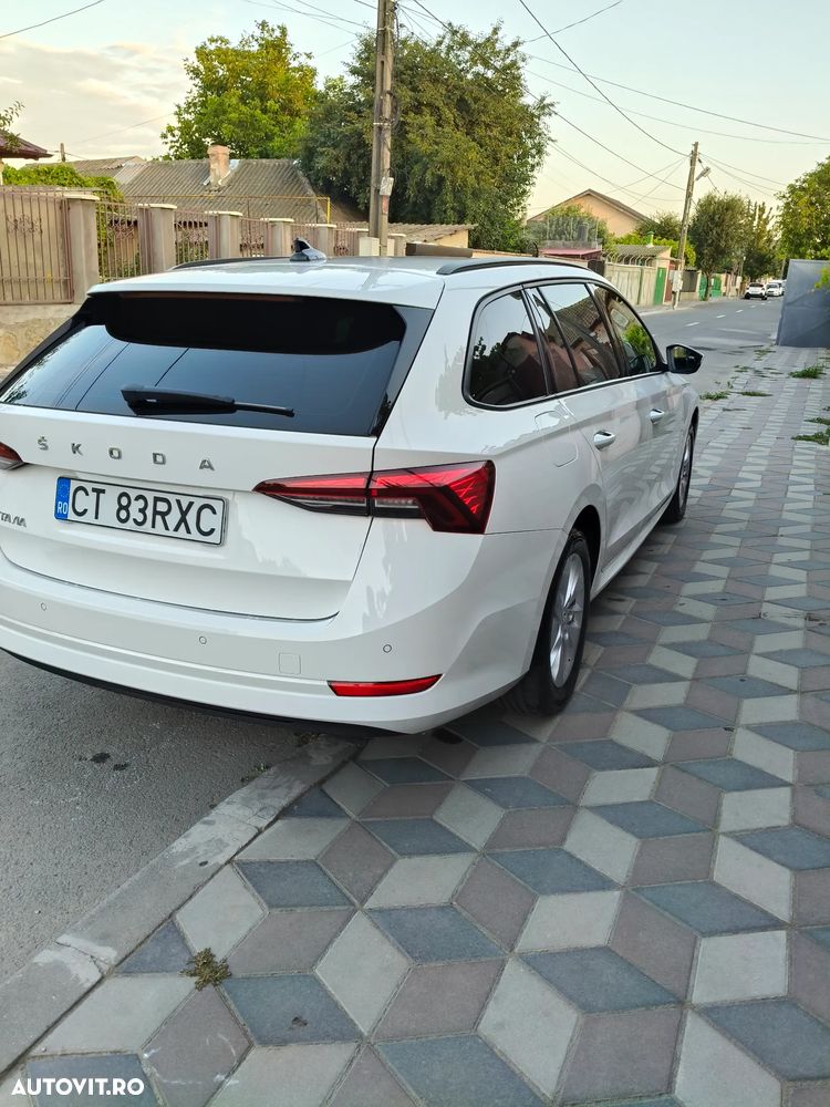 Skoda Octavia 2.0 TDI DSG Style - 5