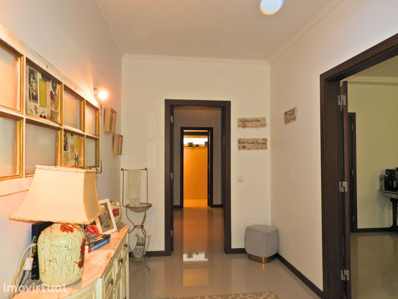 Moradia T4, garagem, jardim e quintal - Grande imagem: 4/22