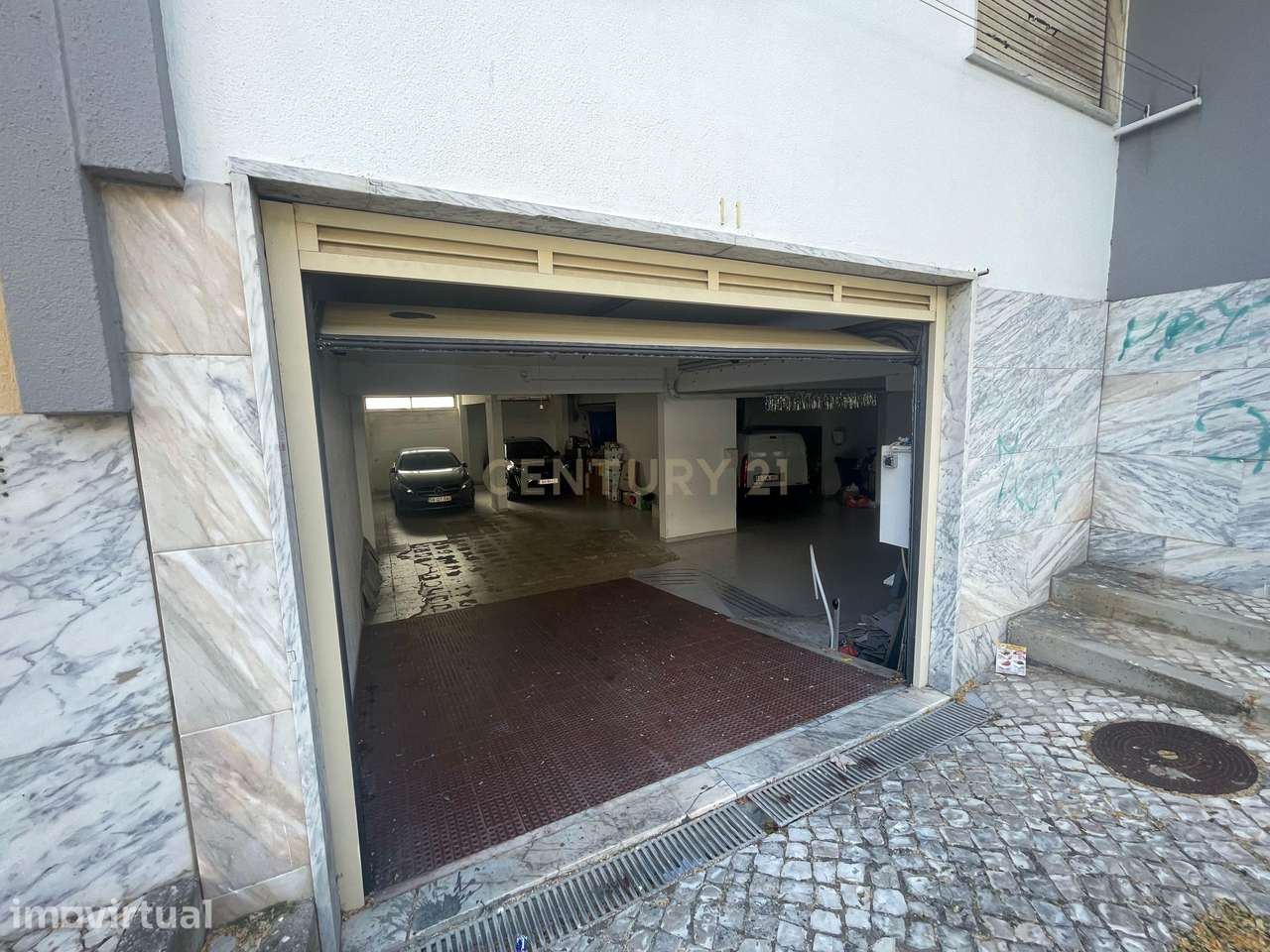 Venda de Garagem – Estacionamento Coberto - QUELUZ - Grande imagem: 5/5