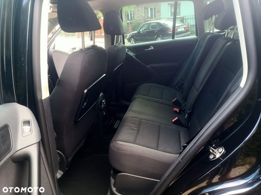 Volkswagen Tiguan - 8