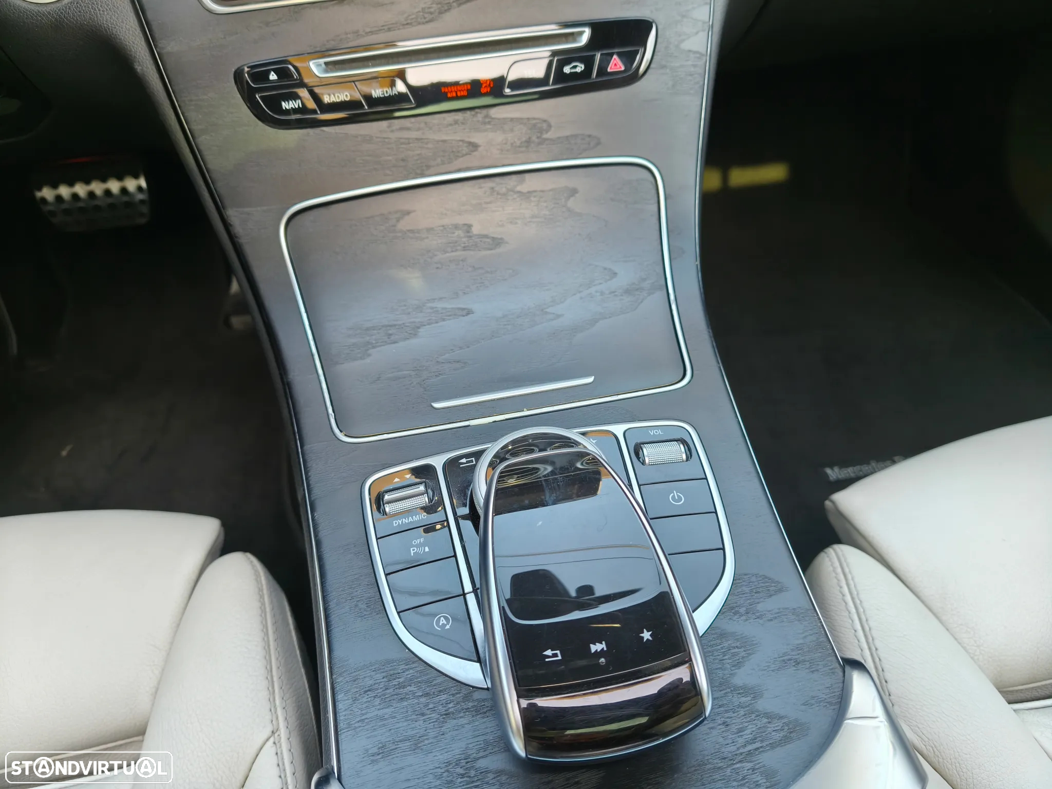 Mercedes-Benz C 250 d 4Matic Station 9G-TRONIC AMG Line - 27