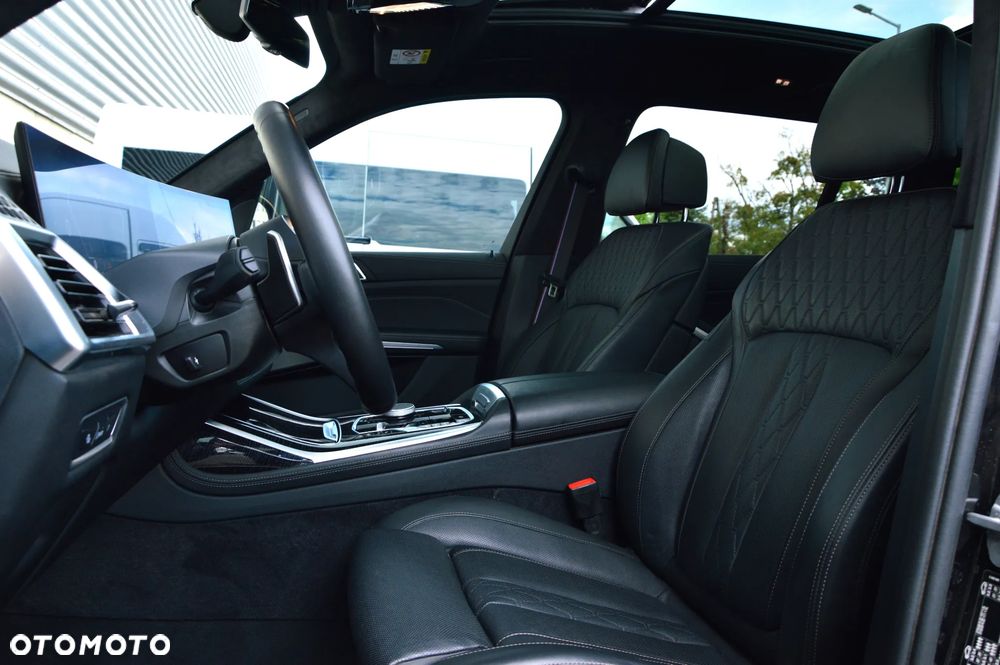 BMW X7 xDrive40d mHEV M Sport Edition sport - 14