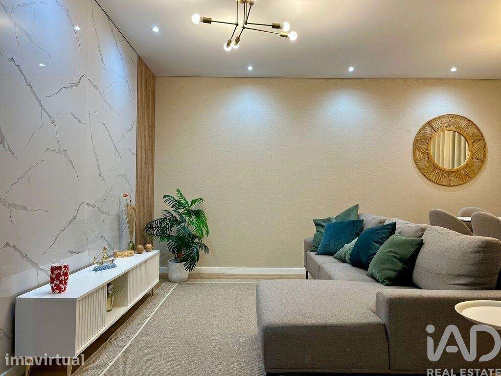 Apartamento T2 em Ramalde de 71 m2 - Grande imagem: 2/28