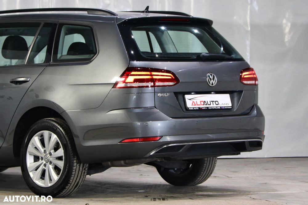 Volkswagen Golf 2.0 TDI DSG Comfortline - 28