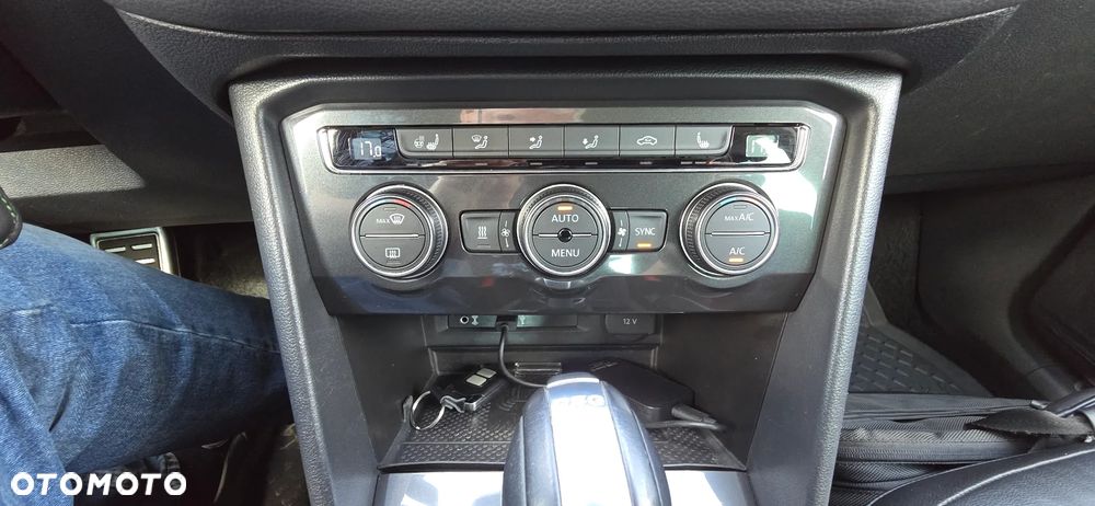 Volkswagen Tiguan 2.0 TSI 4Motion (BlueMotion Technology) DSG Highline - 32