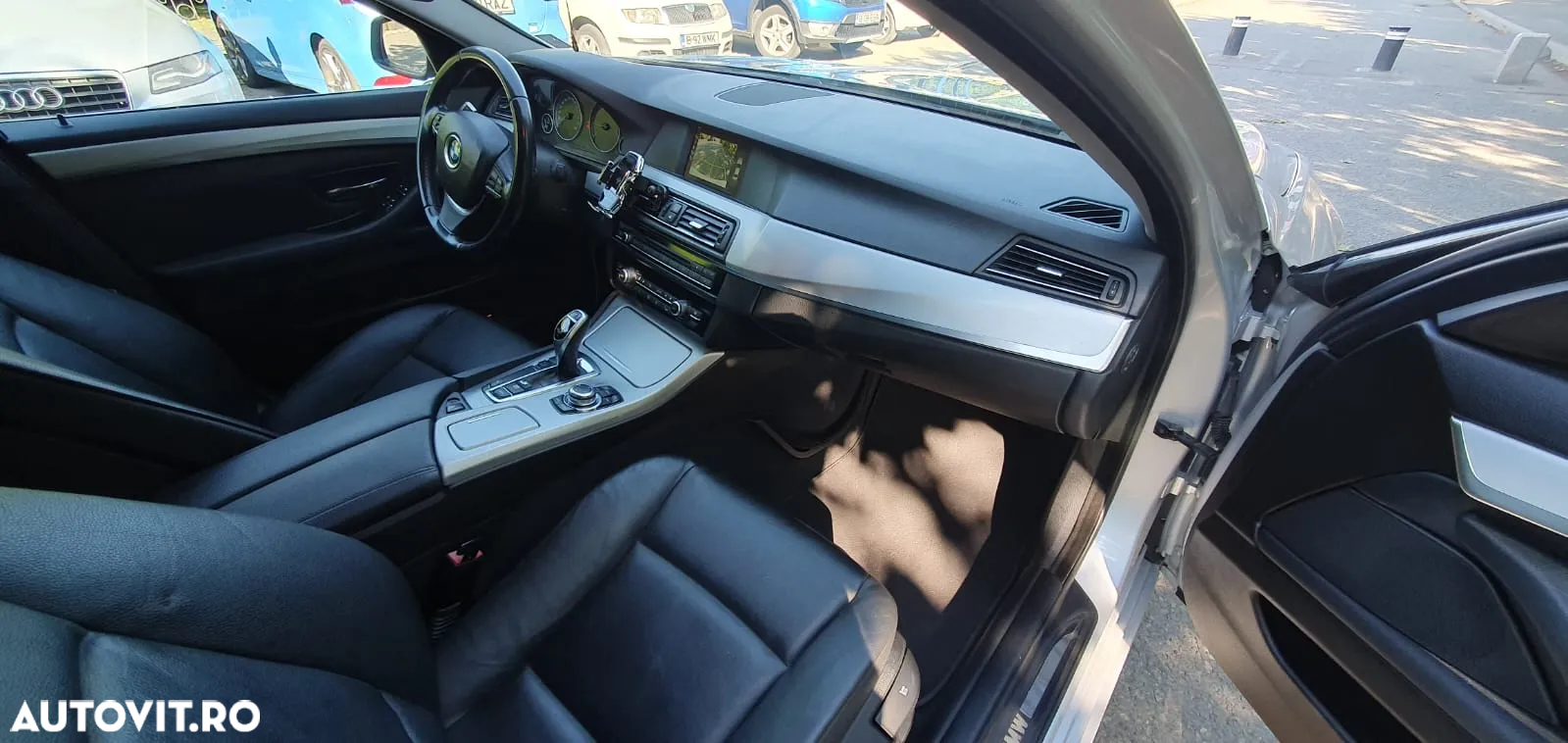 BMW Seria 5 520d - 14