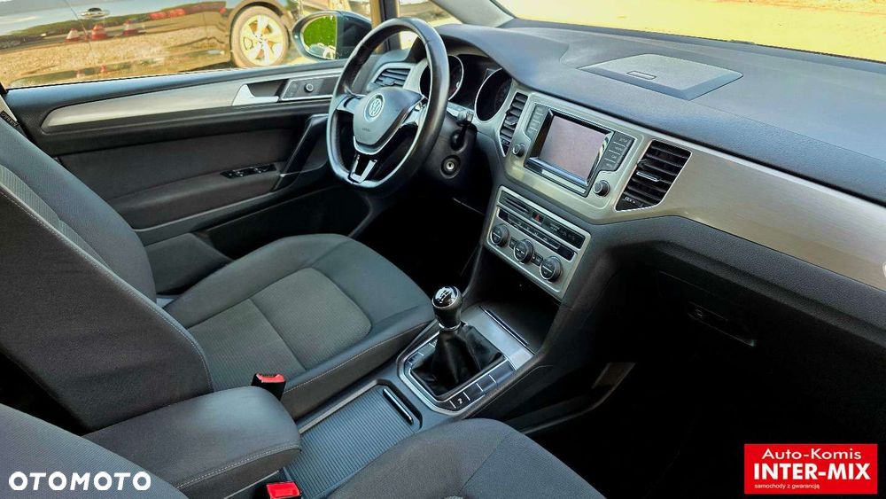 Volkswagen Golf Sportsvan - 25