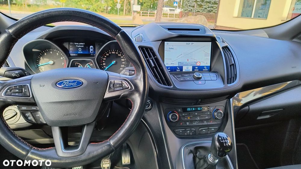 Ford Kuga 1.5 EcoBoost FWD ST-Line Black ASS MMT6 - 35