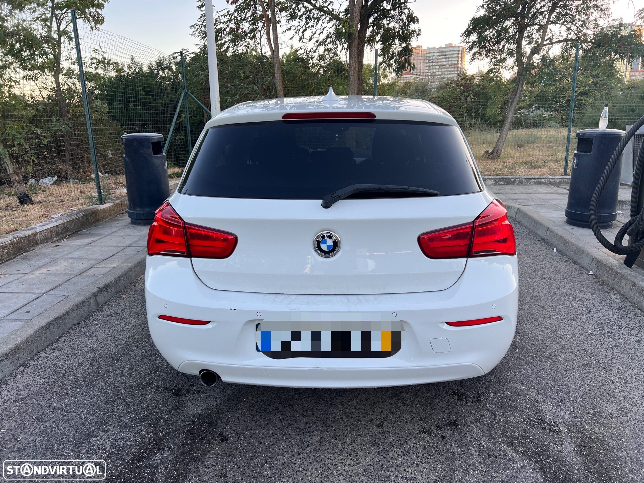 BMW 116 d Line Urban Auto - 2