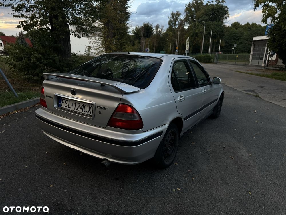 Honda Civic - 4