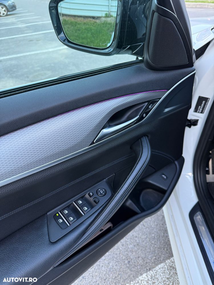 BMW Seria 5 520d AT - 17