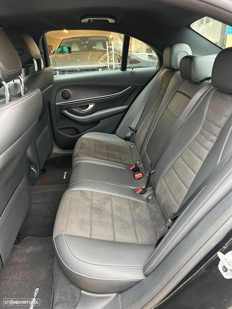 Mercedes-Benz E 300 e AMG Line - 15
